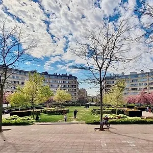 https://appartement-roi-vainqueur.brusselshotelsbook.com