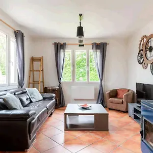 https://t4-la-zoune.fr-provencehotel.com